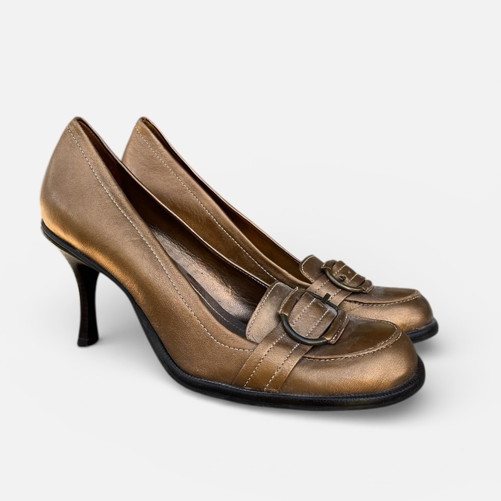 Gianni Bini Leather Metallic Bronze Pumps with Buckle Detail Size 7 1/2